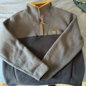L.L. Bean Men's Two-Tone Gray Fleece Quarter Zip Sweater XL